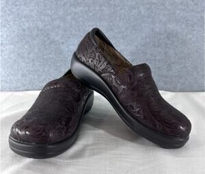Alegria Women's sz 34 (US 4.5) Keli PRO Choco Emboss Paisley Clogs Nursing Shoes